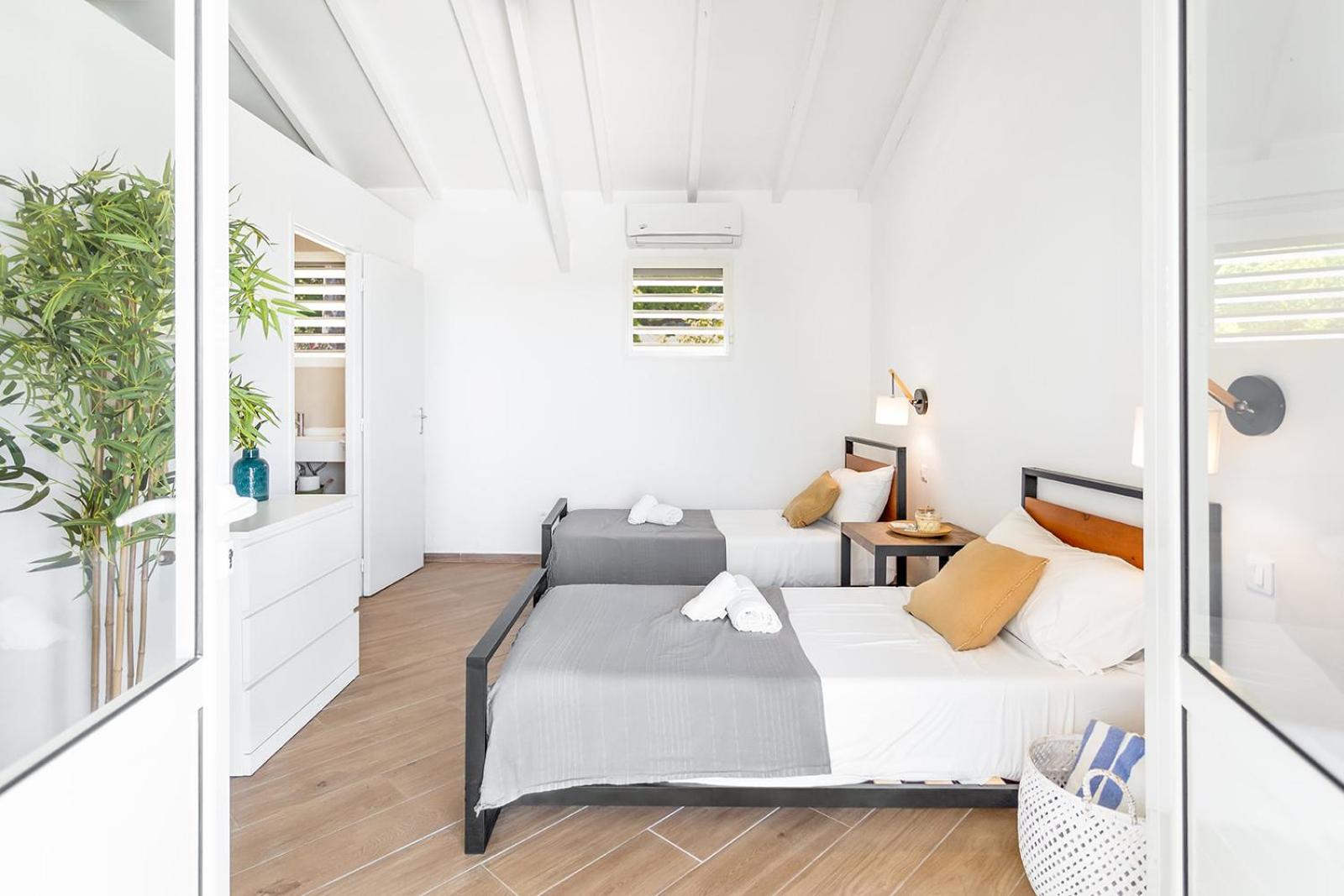 Villa Mallory, 3 Bedrooms, Private Pool And Ocean View Quarter of Orleans Bagian luar foto